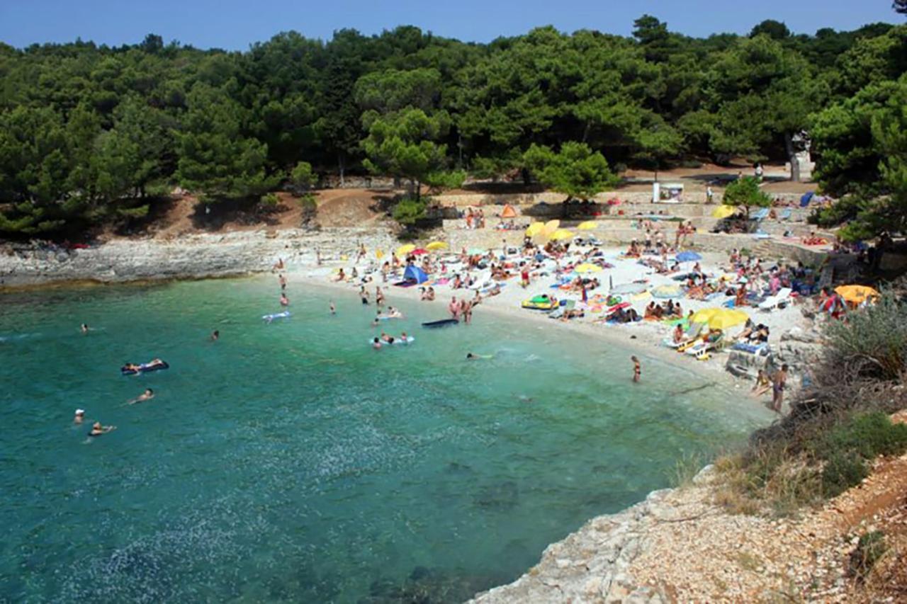 3 Minutes From The Beach: Lovely Studio Apartment Pula Exterior foto